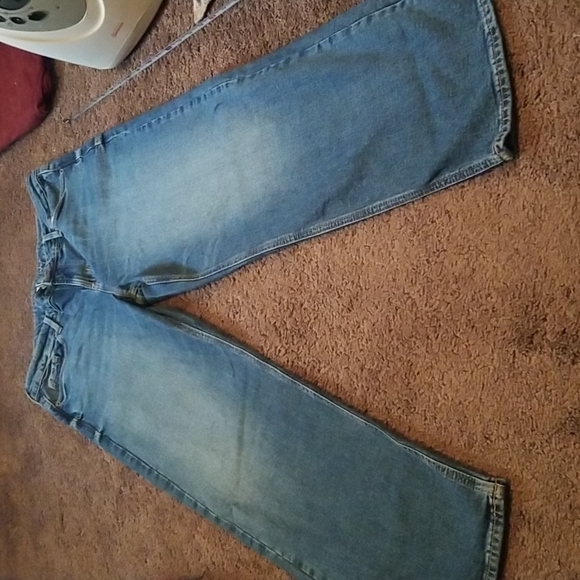 Old Navy High Rise Slim Wide Leg Crop - Picture 1 of 5